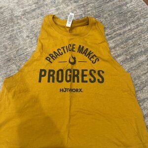 HOTWORX WORKOUT SHIRT